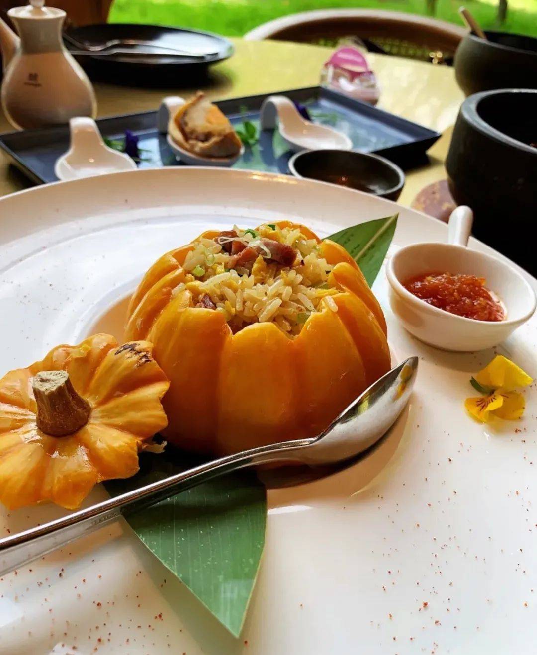 新加坡“富人區食閣” Dempsey Hill 美食合集