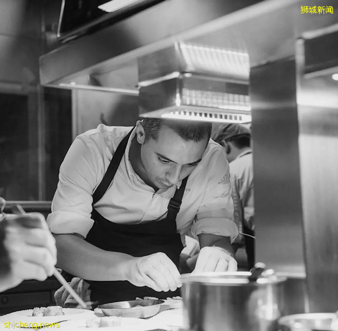 2021年全球50佳餐廳排名出爐,新加坡有兩家餐廳上榜,其中一家竟跻身前十