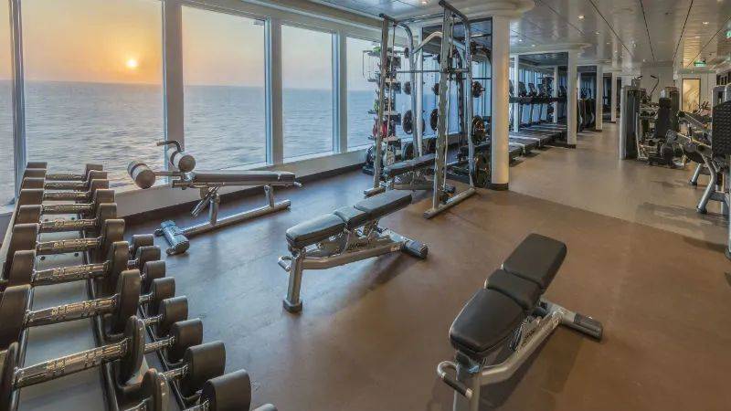 新加坡邮轮3晚$99！50米水滑梯、免费自助餐、海上烟花、魔术、舞台剧