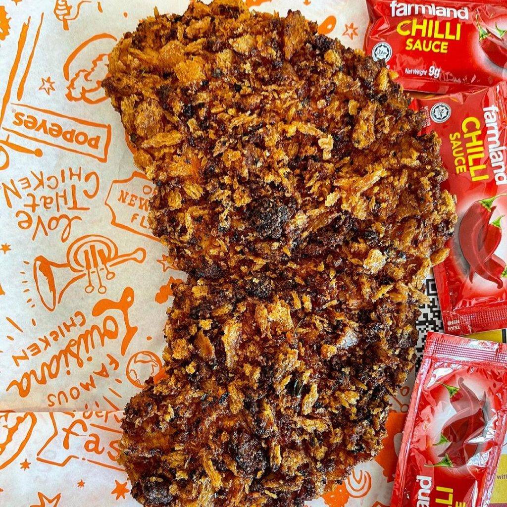 快餐限定新品上市🤤巧克力牛肉堡+椰糖冰淇淋+榴梿麻薯，限时售卖，赶快开吃🍔 