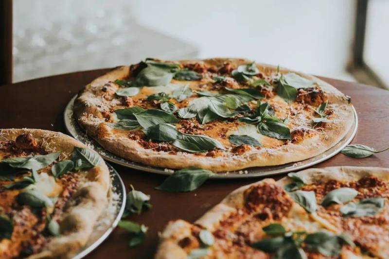 最强日式烧烤自助餐、地下室酒吧。。。这周推荐的宝藏推荐你们一定会喜欢