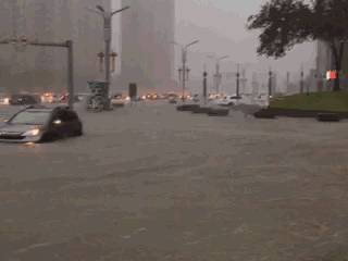 千年一遇！我的家鄉河南被大雨淹沒！新加坡有多少河南人在哭泣？
