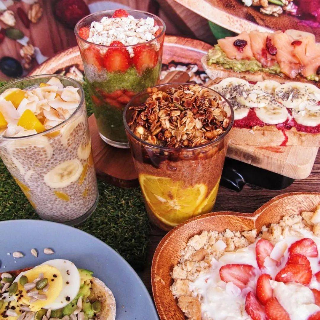 你與馬甲線之間，真的就只差一碗“Açaí Bowl”