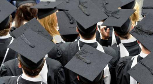 去新加坡读研究生，专业及学校应该怎么选