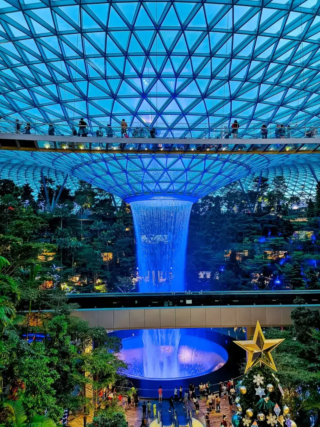 新加坡制造業比重爲何超20%？經濟回穩因素有哪些