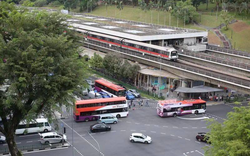 推廣清潔駕駛!新加坡國立大學電動巴士上線