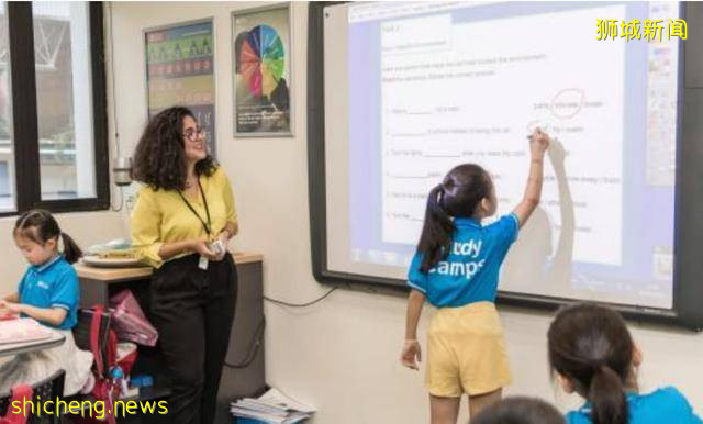 新加坡国民75%是华人,李光耀为何坚持废除汉语