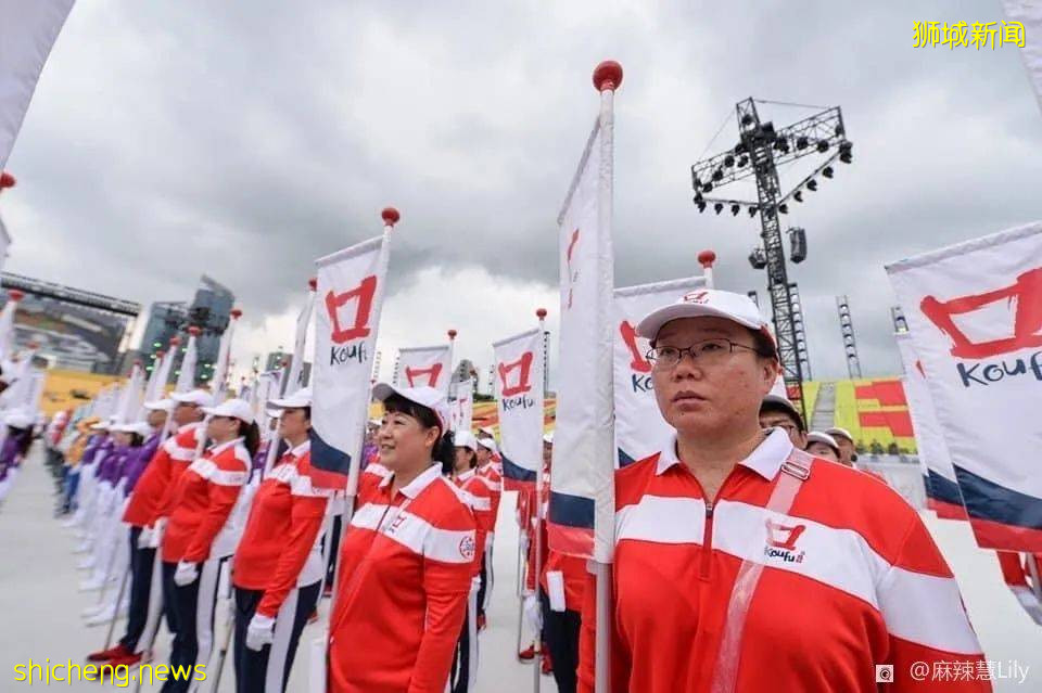 “我参与了新加坡国庆表演!分享排演中的苦辣酸甜”