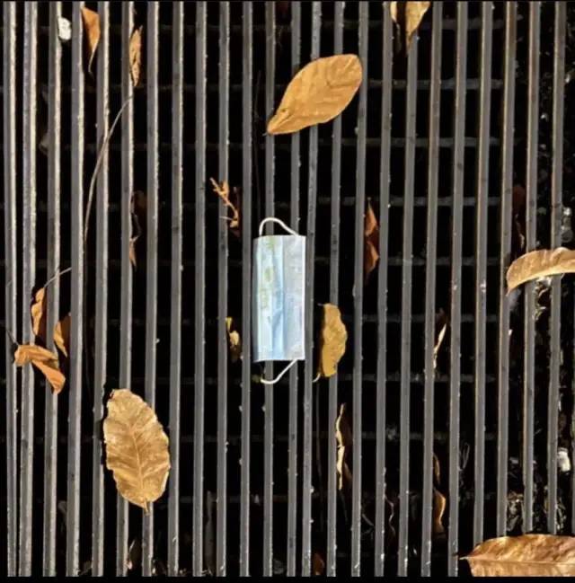 花园城市新街景,废弃口罩到底该放哪里