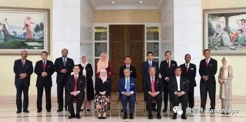 鹬蚌相争,渔翁得利?马哈迪、安华皆出局