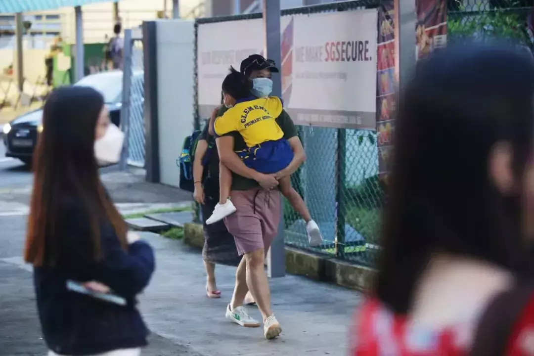 新加坡中小学开学啦!第一天进入新学校的那些珍贵瞬间【多图】