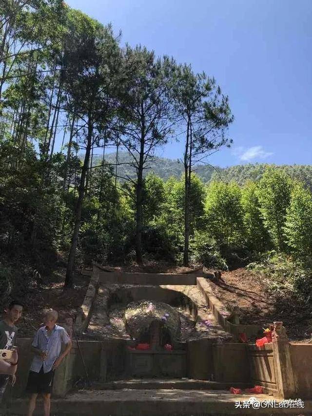 南安乐峰的新加坡国宝潘受,他的父亲竟是位“医神”