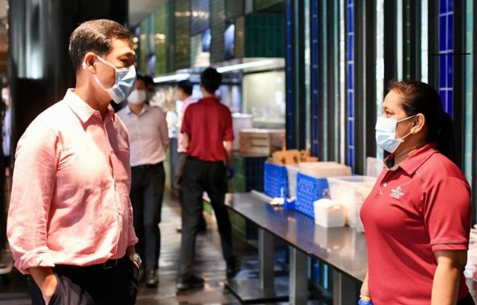 外國機組人員落地新加坡將被“分色”安排在豪華酒店