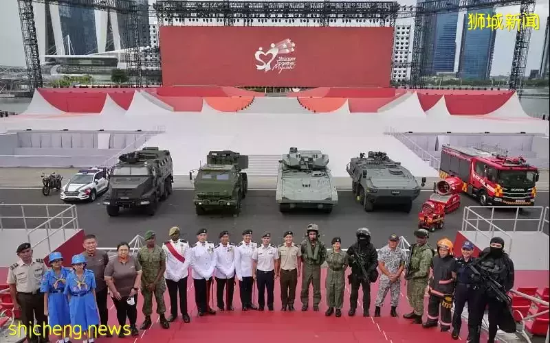 今年国庆再迎全面防卫表演 特别行动部队现场救“人质”