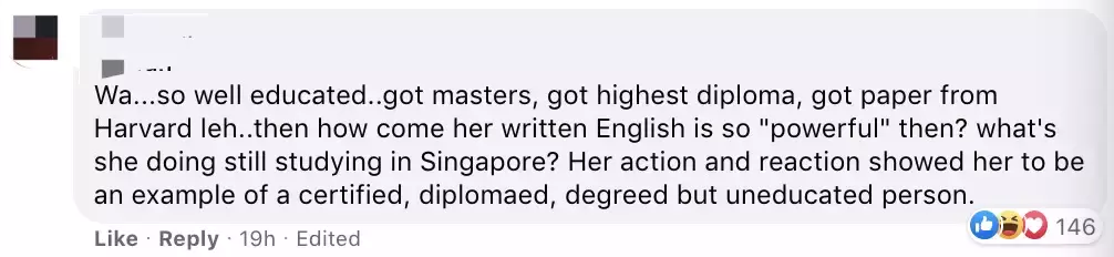 因为眯眯眼,她拍的这些照片被指辱华!外国女生做了这个姿势后,新加坡人也怒了