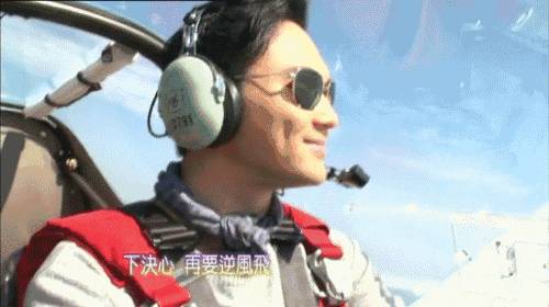 沖上雲霄！僅$75就能體驗開飛機的感覺！新加坡這間飛行學校太贊了