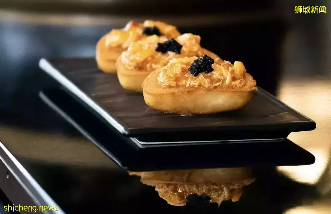 水果寿司+火焰拉面+中式点心下午茶，根本吃不过来