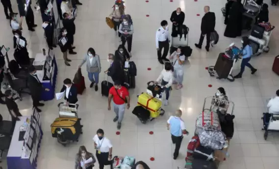 新加坡、泰国昨日起互通边境!VTL旅客入境新加坡,须一周内每天进行抗原检测