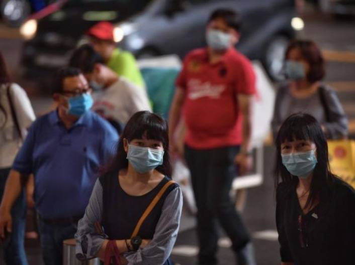 新加坡第一批疫苗接种者,暂无副作用!中国全民免费接种疫苗