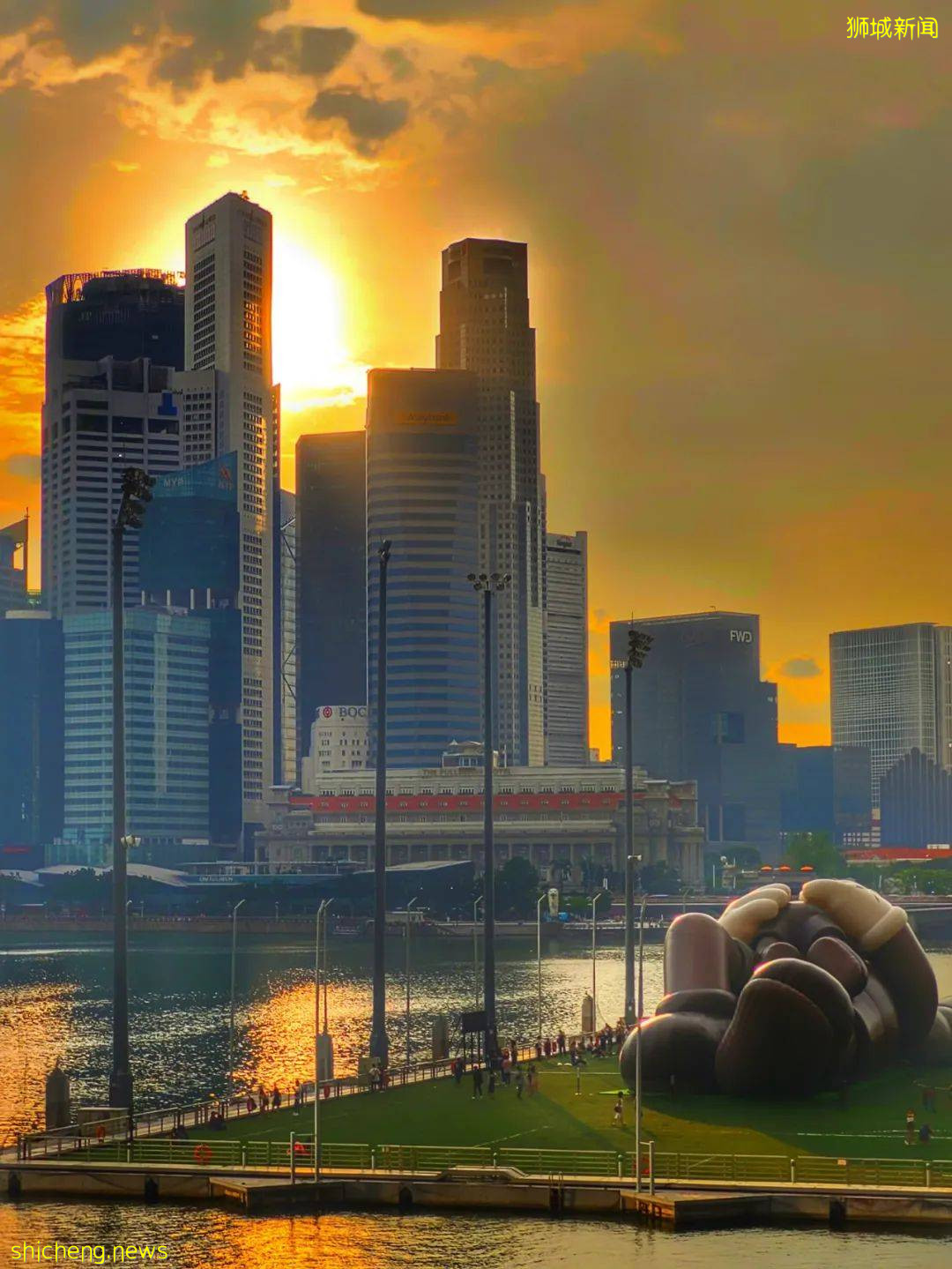 新加坡“遇襲”圖片遭瘋傳，驚現末日場景！魚尾獅斷頭、大樓被腰斬、市中心傾塌成廢墟