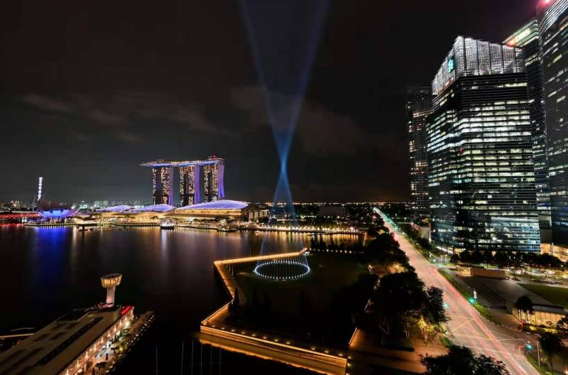 新加坡滨海湾天际线将点亮整个12月,大家一定要看看