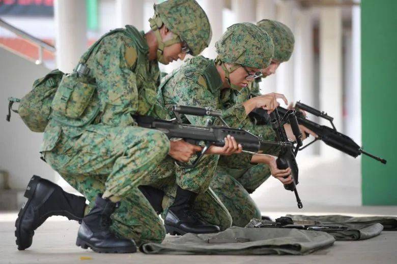 在新加坡双国籍想逃兵役?不要做梦了