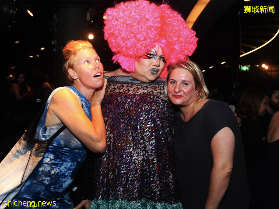 涉嫌侵犯隐私!南大学生未经同意拍摄变装秀演员更衣室