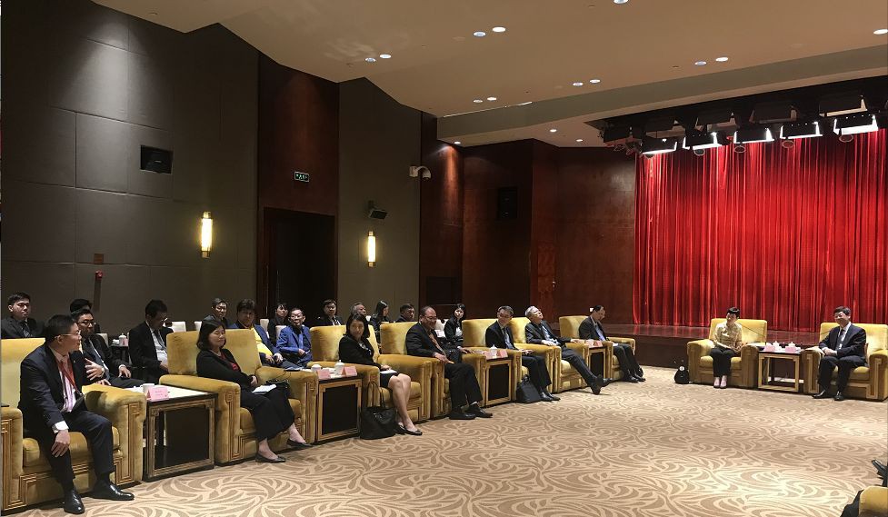 新加坡部长率团“返乡”，回福建后到底干了啥？