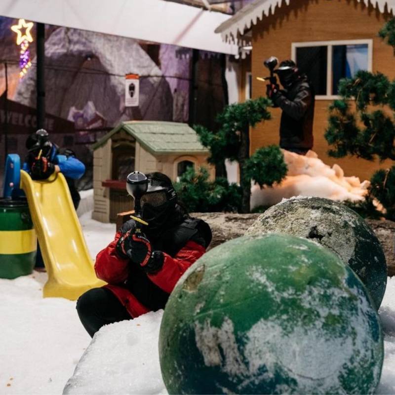 新加坡最冷的射擊競技場! 由 Snow City 精心打造 · 堪稱真人版絕地求生 · 刺激戰場狂飙腎上腺素 ! 你確定不來體驗一下