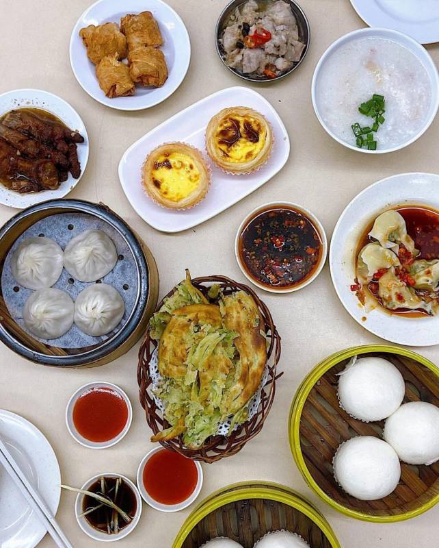 夜貓行動！精選10家新加坡深夜食堂🍻 半夜三更睡不著、美食陪你到天亮