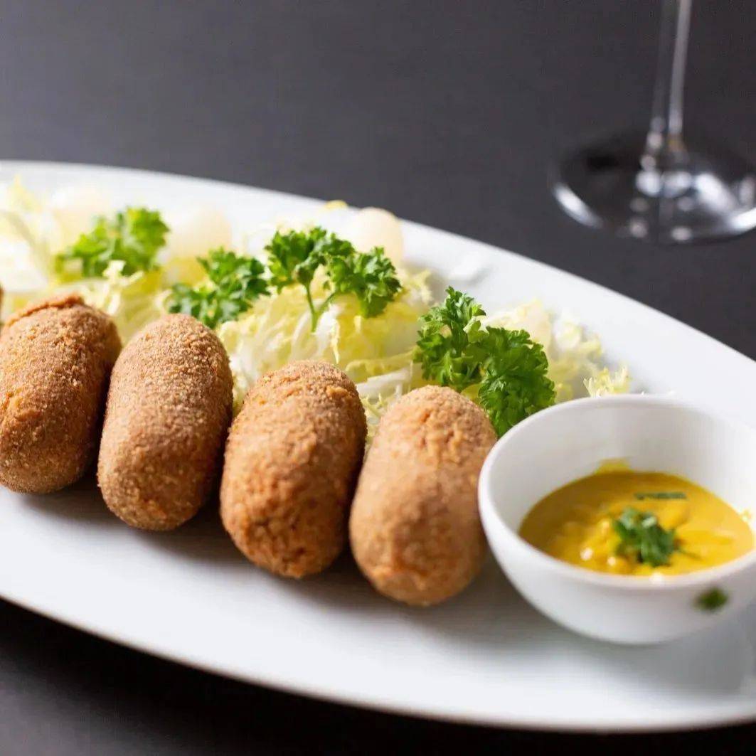 周末去哪兒？最美小山坡走起