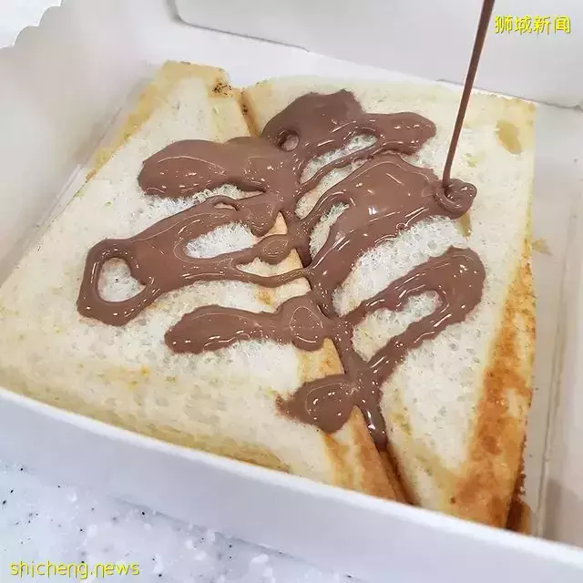 不用去到曼谷也能在Rama Bear Mart買到正版零食!泰國便利商店應有盡有,還有迷你Cafe