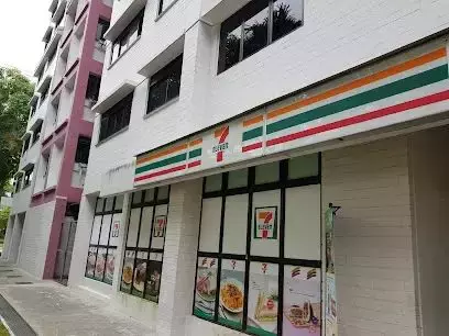 8人平分1900萬新幣！新加坡全民瘋狂買彩票、鋪滿整個房間！他連中頭獎+二獎