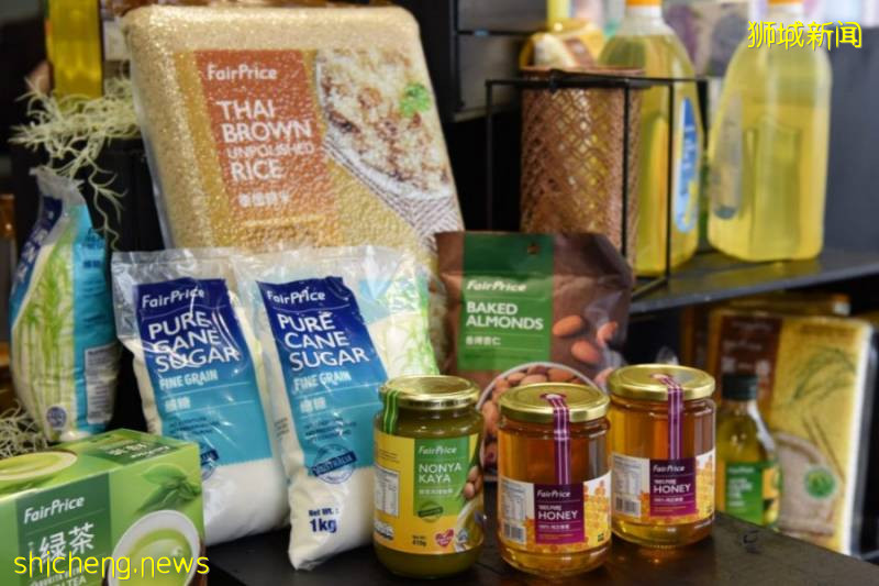 新加坡职总平价超市放宽限购措施：厕纸、快熟面和罐头限额放宽，蔬菜不再设限