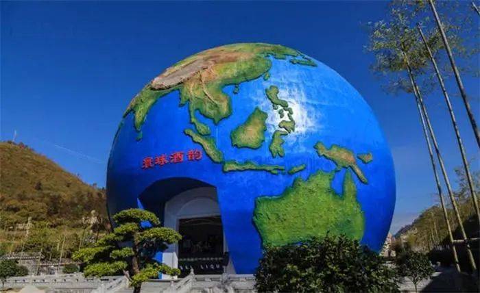 中國年度十大最醜建築，“山寨版”新加坡金沙酒店在列