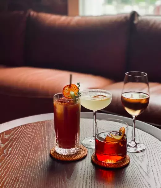 玩在獅城 新加坡這幾個氛圍感絕佳的Hidden bar喜歡品嘗美酒的你一定不能錯過