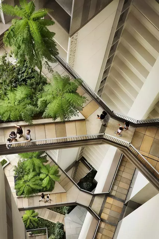 新加坡“天空之城”– 從地面到頂層自由穿梭的舒適型高密度公寓