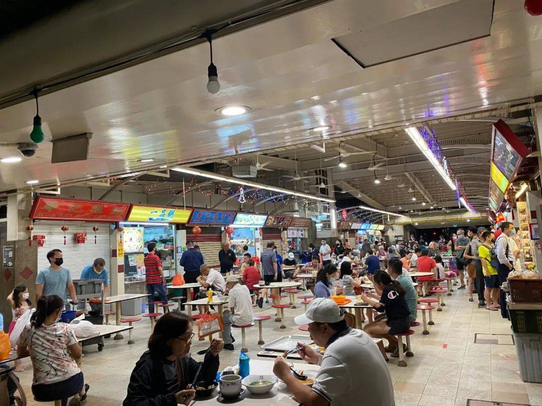 新加坡人间烟火最盛数巴刹，但是有时太浓，太呛人