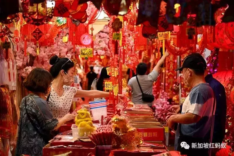 做得好就应该不吝赞许! 虎年灯饰让牛车水挽回了面子