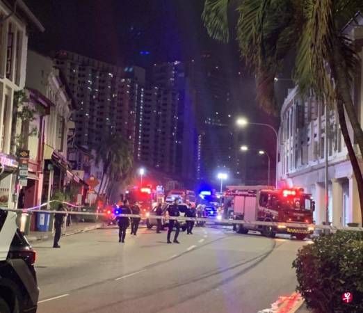 ◤寶馬撞店◢司機疑超速駕駛 5死者介于26至29歲