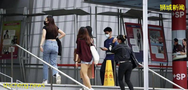 新加坡“神兽”们居家学习第一天!家长们晕了懵了乱了炸了