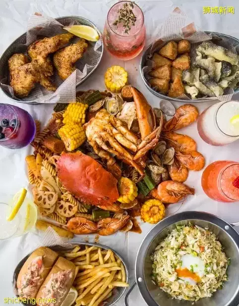 食在獅城 炎炎夏日！當然是冰啤酒和海鮮最配啦！ 坡島手抓海鮮專賣店推薦來咯