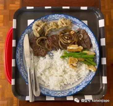 老師學生、身邊的朋友都接二連三地“中彩”，得新冠只是個時間問題