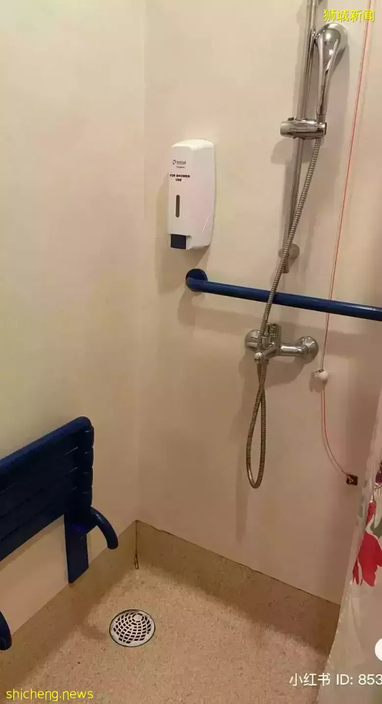 发烧剧吐暴瘦!“我在新加坡怀孕14周确诊新冠,被紧急送往医院……”