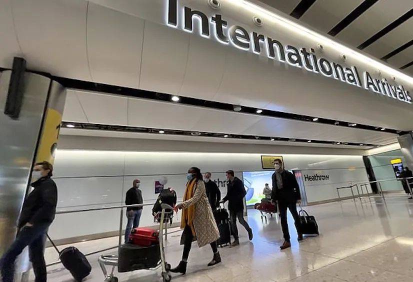 中國疫苗逆襲!美媒力挺,英國富豪專門飛迪拜接種!新加坡即將批准