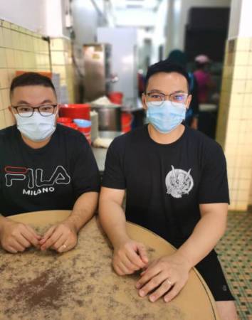 好犀利!黃亞福街金龍咖喱魚頭冷凍包 獅城2個月 賣逾1000包