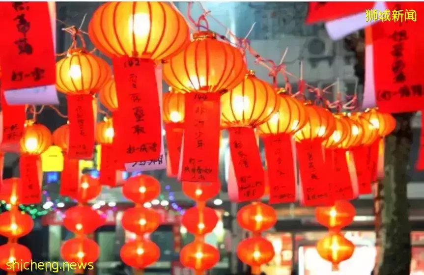 屋內“放鞭炮”慶元宵走紅新加坡！網友：這福建話！地道