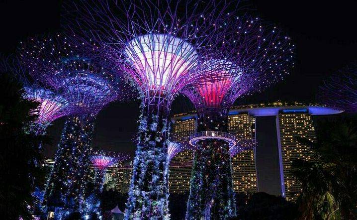 刚刚！新加坡再次刷屏全球一整天