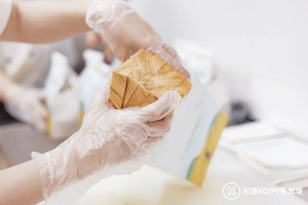 新店開業,老板再加贈送100份!吐司界的愛馬仕新加坡也有了