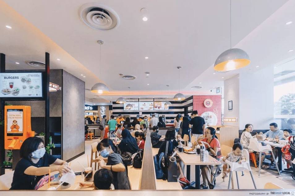 新加坡1月必看!这12个活动走起,炫彩霓虹、水獭快闪、最大狗狗水上乐园